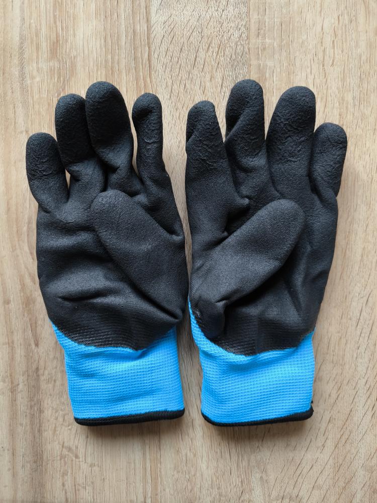 Перчатки прорезиненные, морозостойкие, водонепроницаемые (голубые с черным)