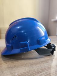 Каска защитная с регулятором (белая, синяя)